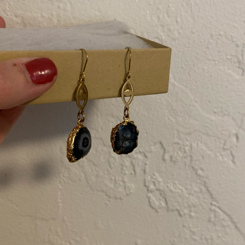 Eye drop earrings